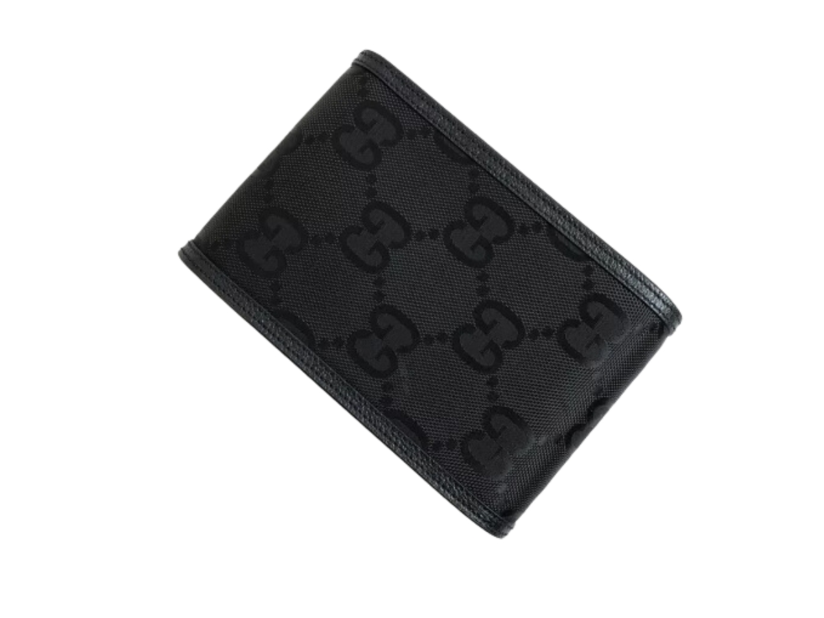 https://d2cva83hdk3bwc.cloudfront.net/gucci-off-the-grid-mini-bag-black-2.jpg