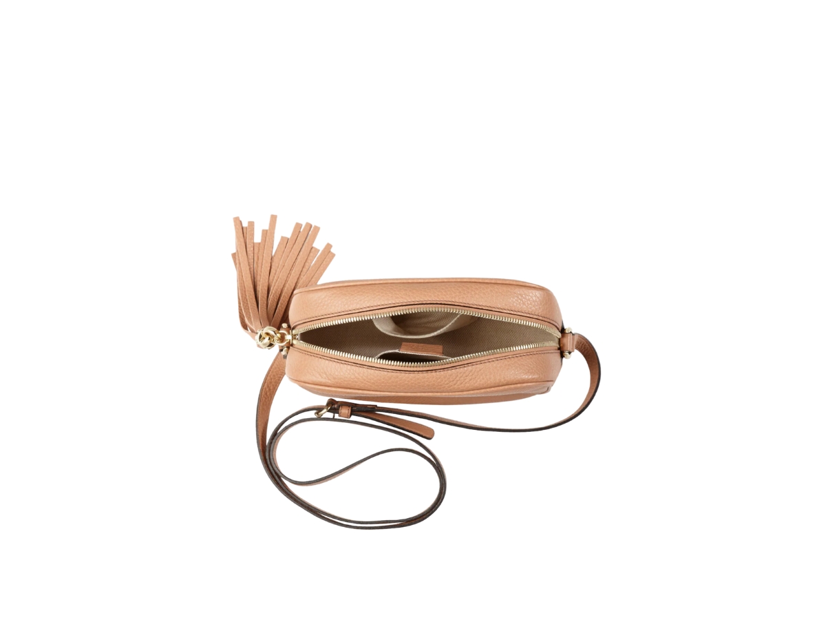 https://d2cva83hdk3bwc.cloudfront.net/gucci-soho-small-leather-disco-bag-in-rose-beige-leather-with-light-light-fine-gold-toned-hardware-2.jpg