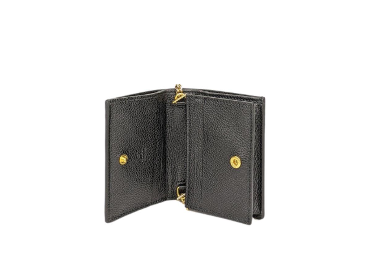 https://d2cva83hdk3bwc.cloudfront.net/gucci-zumi-chain-flap-card-case-wallet-in-grainy-leather-with-gold-toned-hardware-black-3.jpg