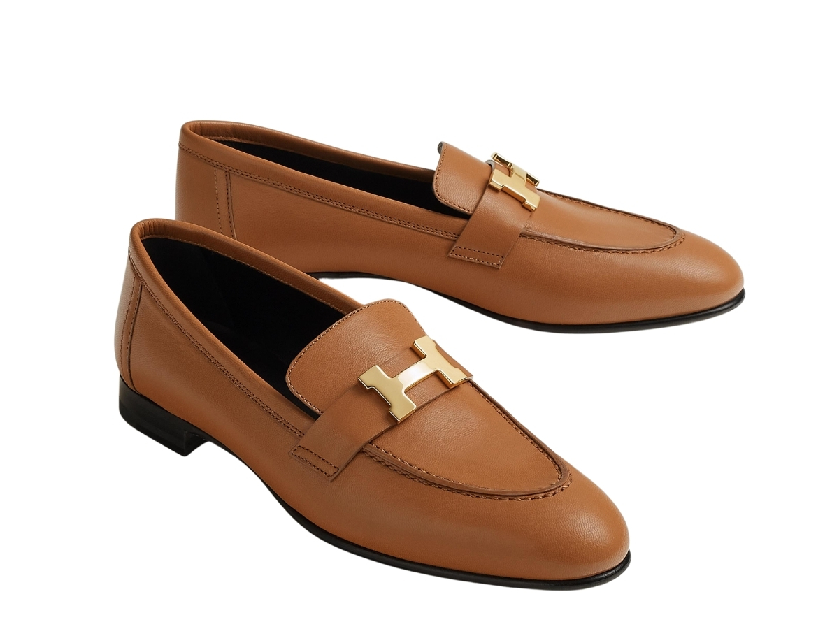 https://d2cva83hdk3bwc.cloudfront.net/h182182z-a3-hermes-paris-loafer-in-goatskin-with-permabrass-plated-signature-h-detail-naturel-2.jpg