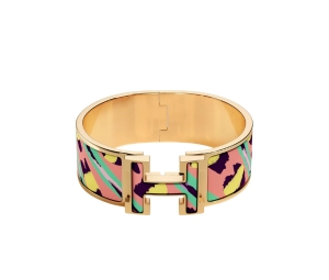 Buy Hermes Clic Clac H Bracelet In Le Chat Carre Printed Enamel With Gold-Plated Hardware Tropique at Sasom – Authentic and Ready to Ship