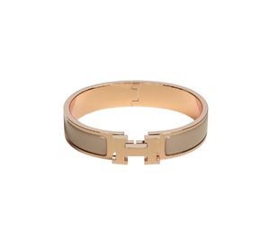 Hermes Clic H Narrow Bracelet In Enamel With Rose Gold-Plated Hardware Marron Glace