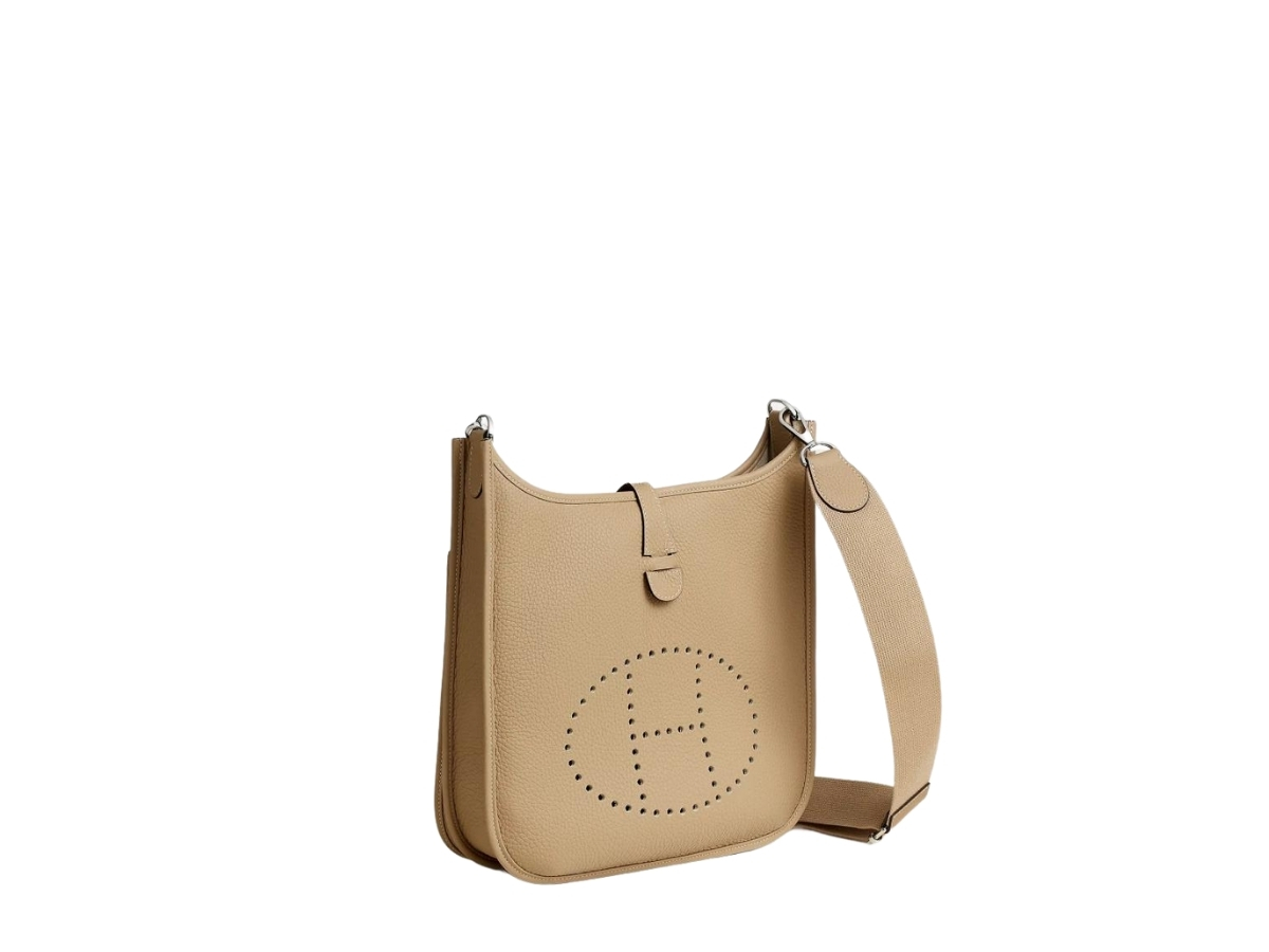 https://d2cva83hdk3bwc.cloudfront.net/hermes-evelyne-iii-29-bag-in-clemence-calfskin-with-palladium-hardware-trench-3.jpg