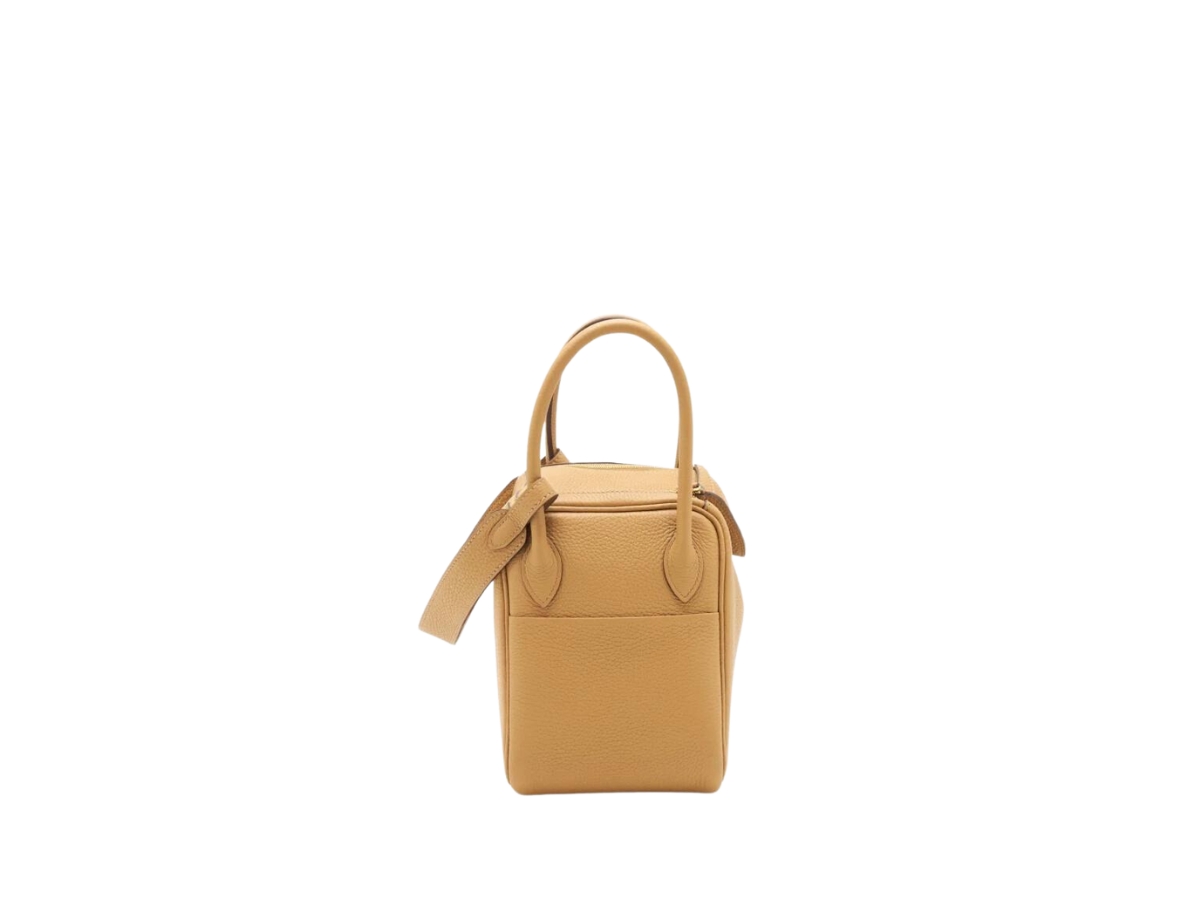 https://d2cva83hdk3bwc.cloudfront.net/hermes-lindy-26-bag-in-clemence-calfskin-with-gold-hardware-biscuit-2.jpg