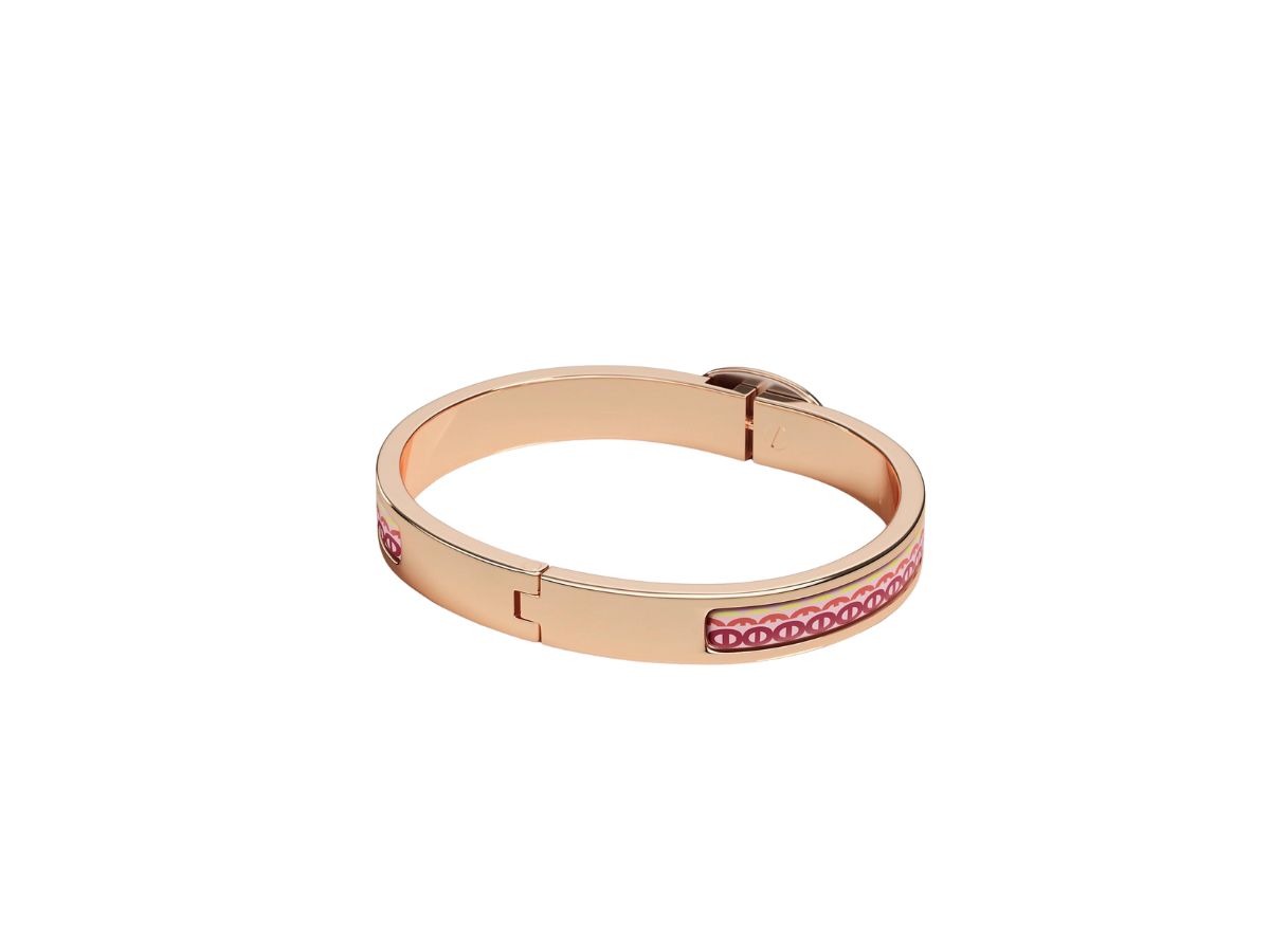 https://d2cva83hdk3bwc.cloudfront.net/hermes-mini-clic-chaine-d-ancre-bracelet-in-printed-enamel-with-rose-gold-plated-hardware-ultra-pink-2.jpg