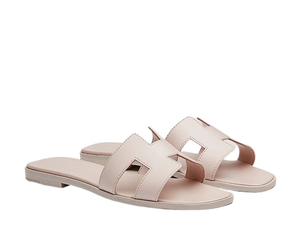 https://d2cva83hdk3bwc.cloudfront.net/hermes-oran-sandal-in-epsom-calfskin-with-iconic-h-cut-out-rose-petale-2.jpg