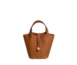 Hermes Picotin Lock 18 Bag In Clemence Leather With Gold-Plated Hardware Gold