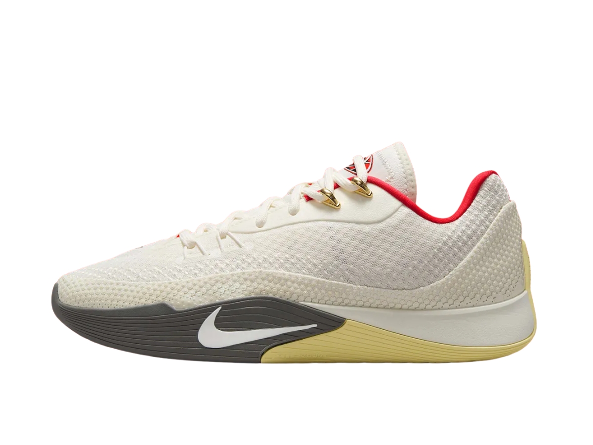 https://d2cva83hdk3bwc.cloudfront.net/hf0232-002-nike-s-t-flare-soft-pearl-2.jpg