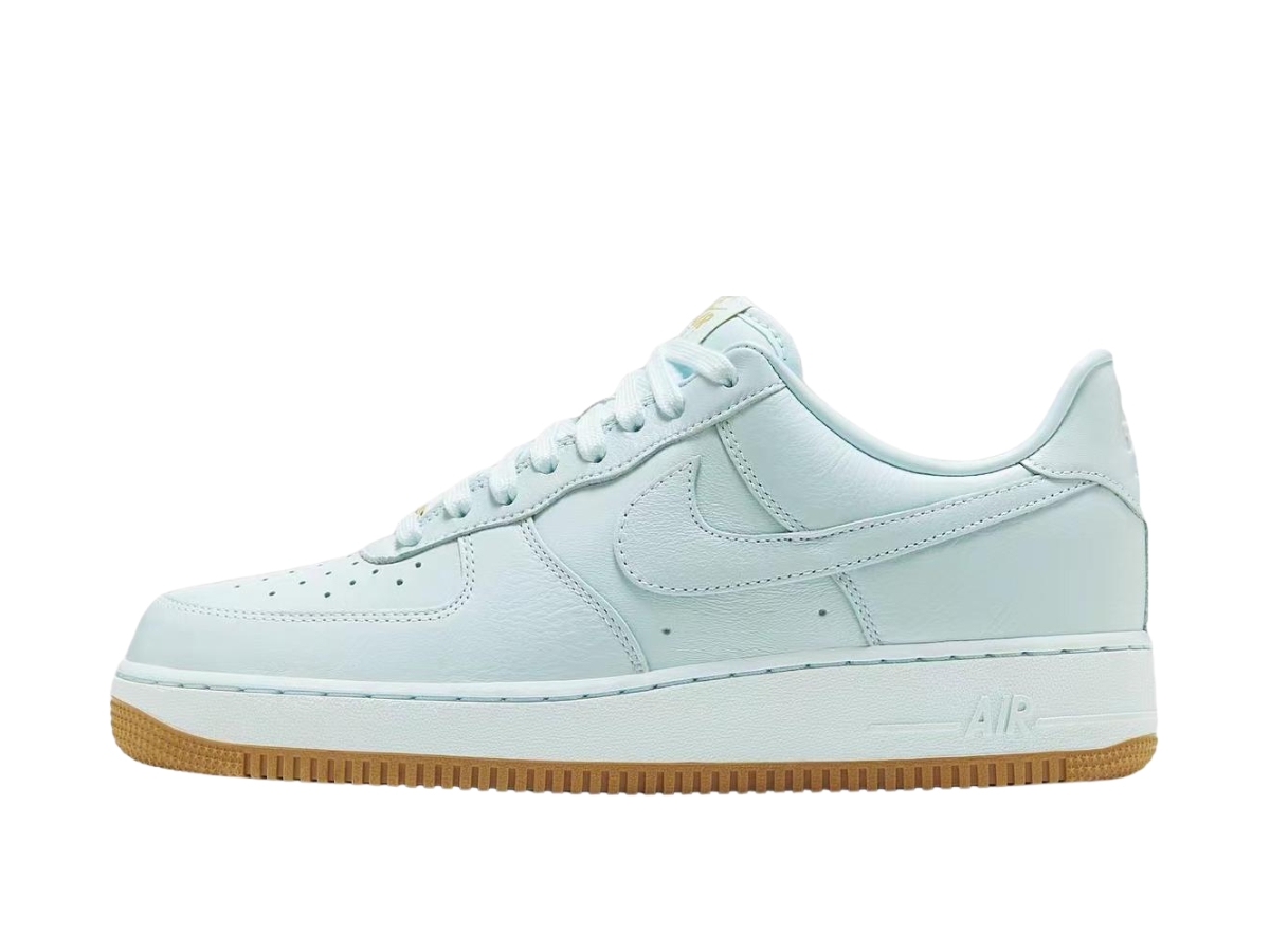 https://d2cva83hdk3bwc.cloudfront.net/hf4933-400-nike-air-force-1-low-style-glacier-bue-gum-2.jpg