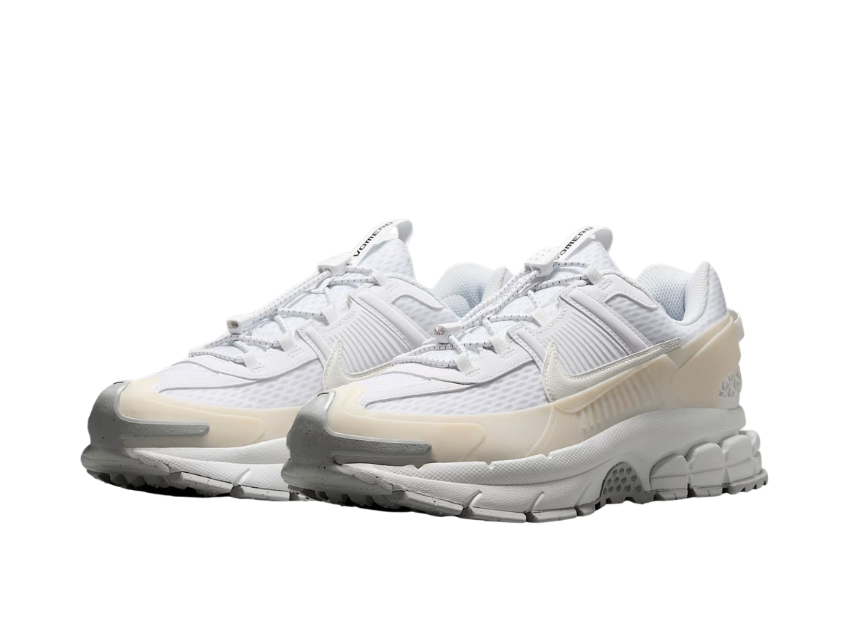 https://d2cva83hdk3bwc.cloudfront.net/hj4646-100-nike-zoom-vomero-roam-white-summit-white-3.jpg