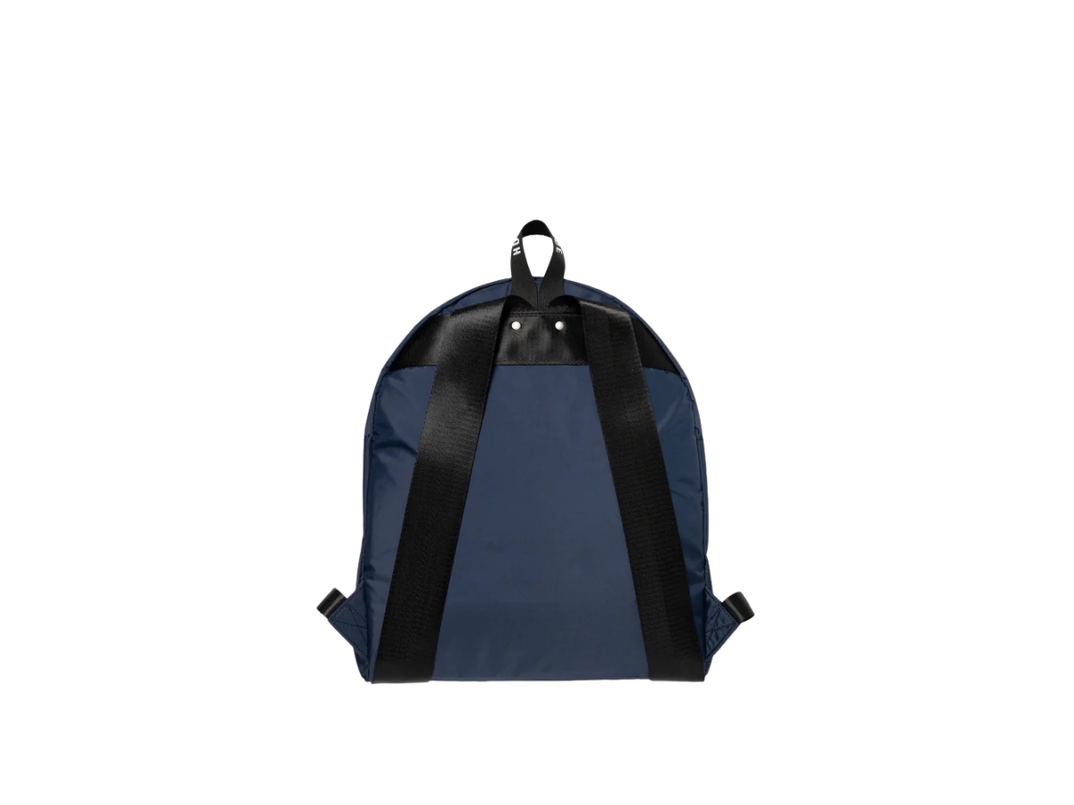 https://d2cva83hdk3bwc.cloudfront.net/hm30gd014-navy-human-made-daypack-navy-2.jpg
