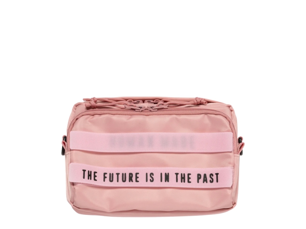 https://d2cva83hdk3bwc.cloudfront.net/hm30gd046-pink-human-made-military-pouch-pink-4.jpg