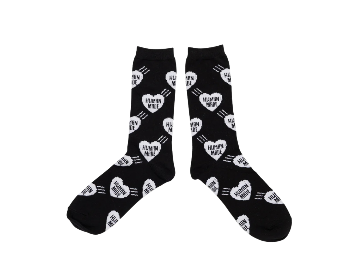 https://d2cva83hdk3bwc.cloudfront.net/hm30gd060-black-human-made-heart-socks-black-2.jpg