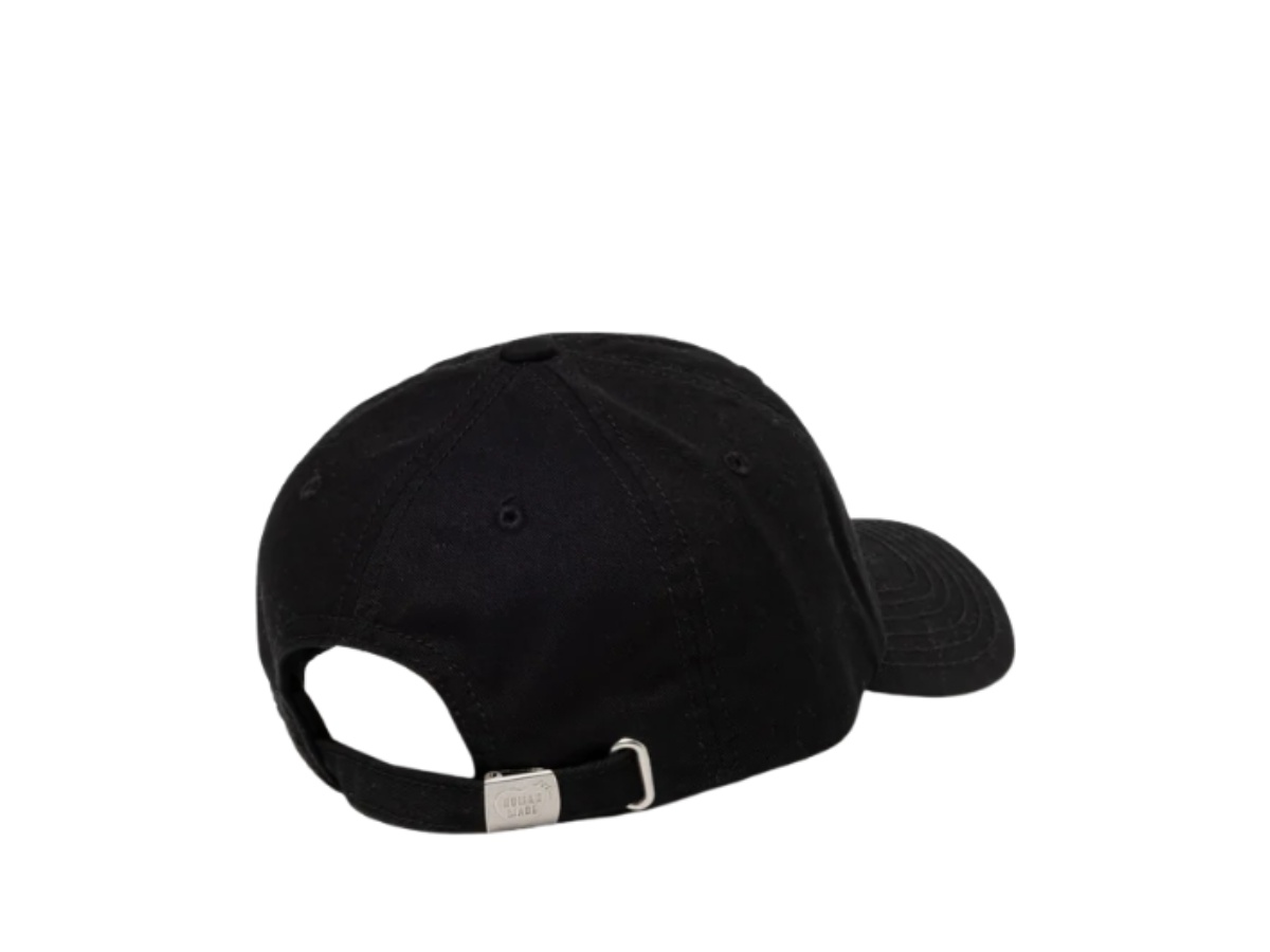 https://d2cva83hdk3bwc.cloudfront.net/hm30gd068-black-human-made-6panel-twill-cap-1939-bear-day-alls-black-3.jpg