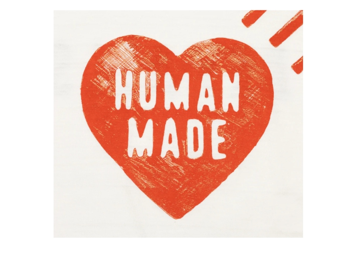 https://d2cva83hdk3bwc.cloudfront.net/hm30te015wh-human-made-graphic-big-heart-t-shirt-white-3.jpg