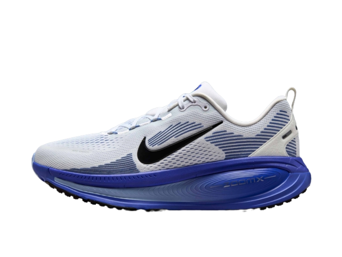 https://d2cva83hdk3bwc.cloudfront.net/hm6803-104-nike-vomero-18-white-blue-2.jpg