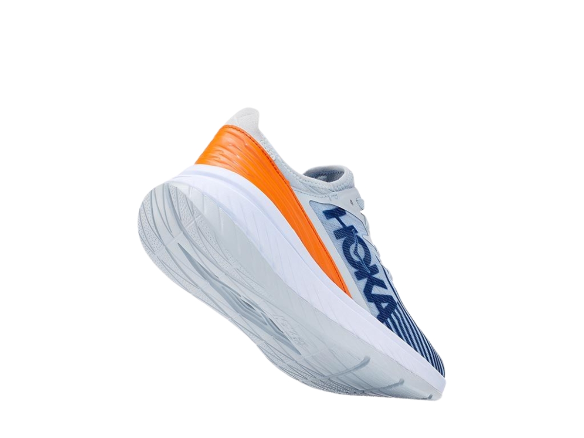 https://d2cva83hdk3bwc.cloudfront.net/hoka-one-one-carbon-x-spe-gray-5.jpg