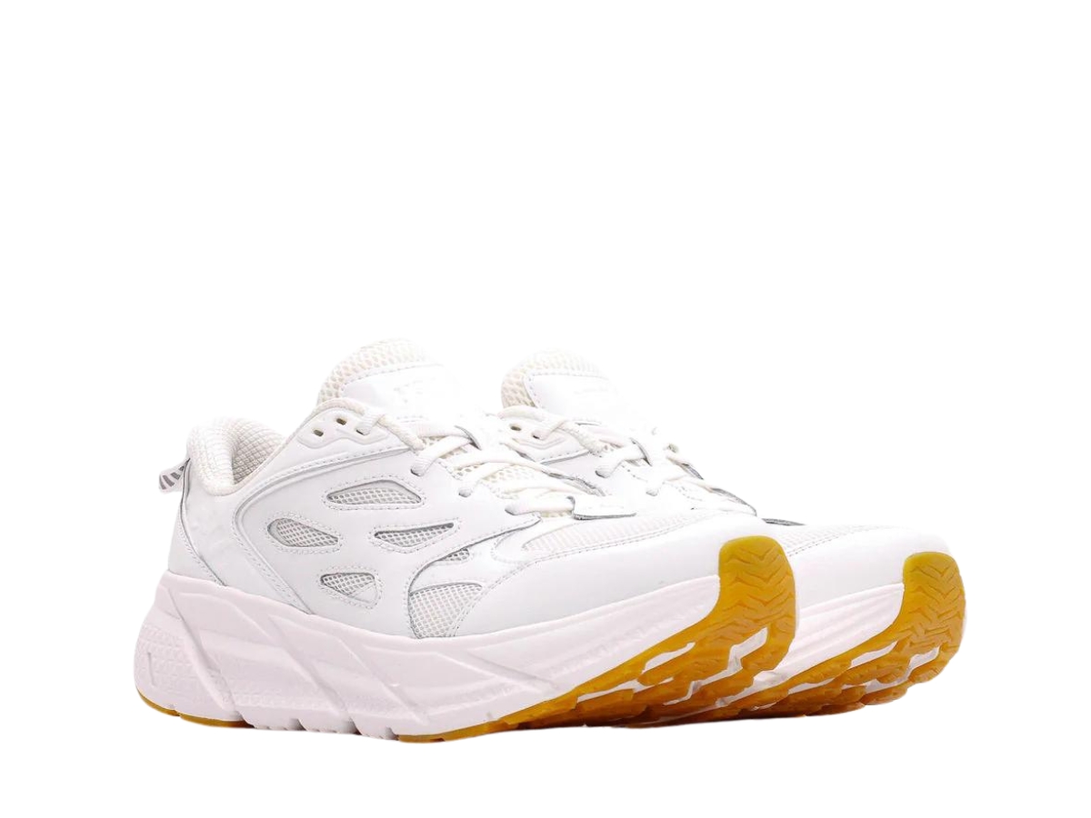https://d2cva83hdk3bwc.cloudfront.net/hoka-one-one-clifton-l-athletics-white-2.jpg