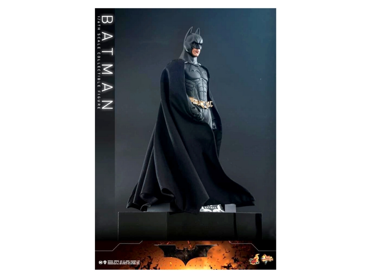 https://d2cva83hdk3bwc.cloudfront.net/hot-toys-batman-begins-batman--exclusive--1.jpg