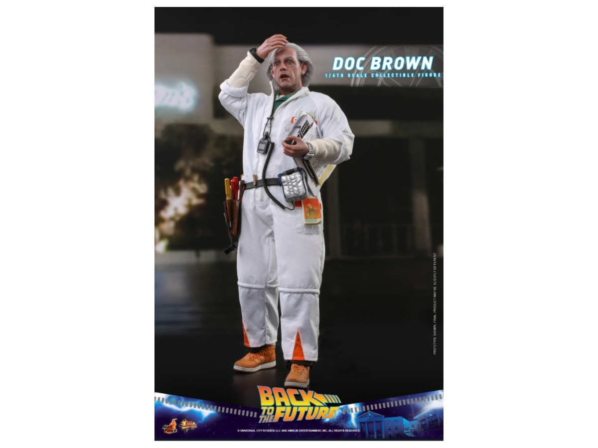 https://d2cva83hdk3bwc.cloudfront.net/hot-toys-doc-brown--1.jpg