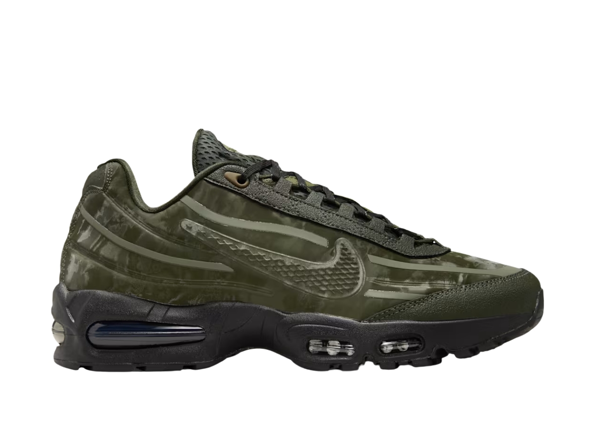 https://d2cva83hdk3bwc.cloudfront.net/hq0263-300-nike-x-worksout-air-max-95-uniform-1.jpg