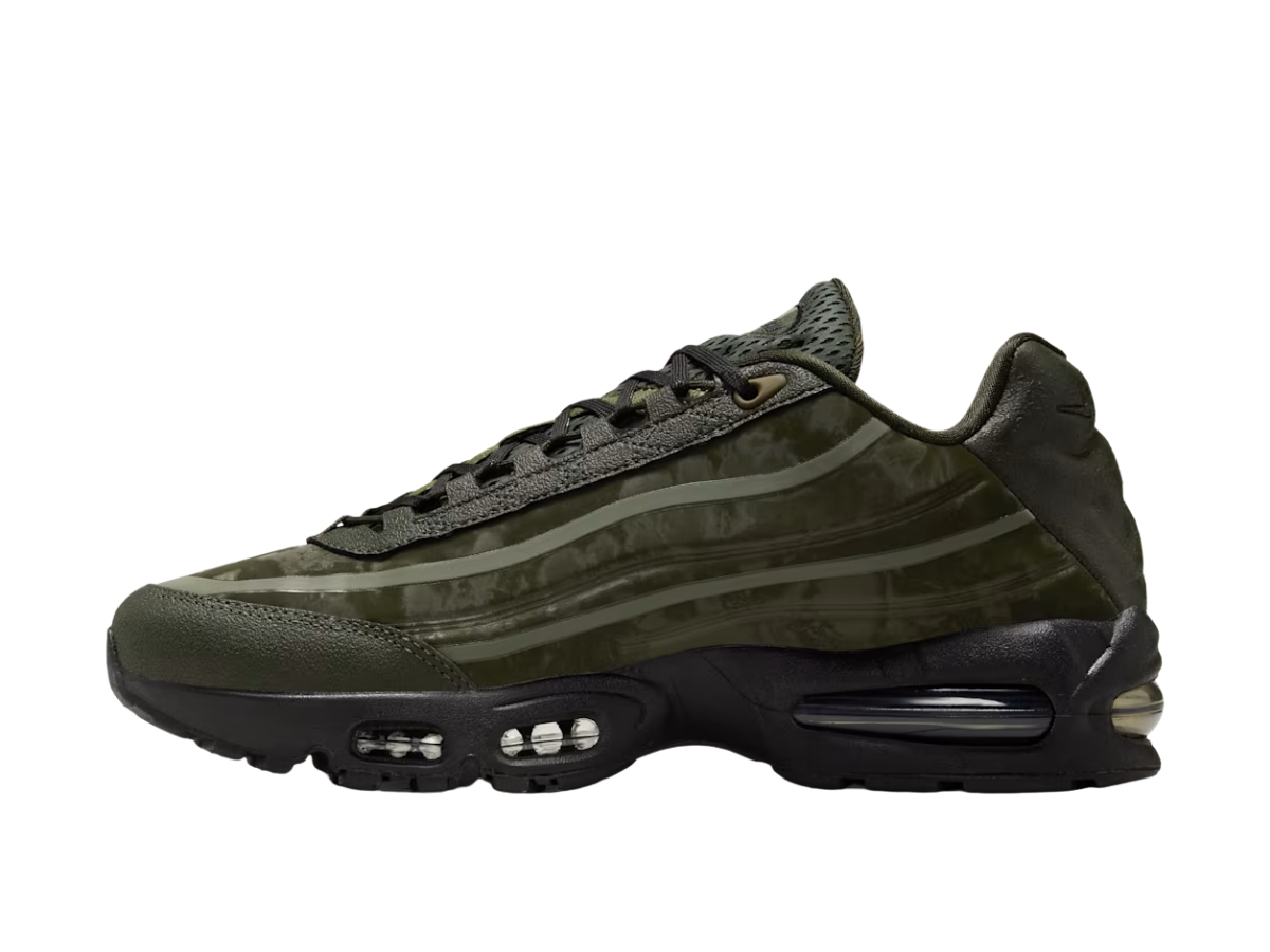 https://d2cva83hdk3bwc.cloudfront.net/hq0263-300-nike-x-worksout-air-max-95-uniform-2.jpg