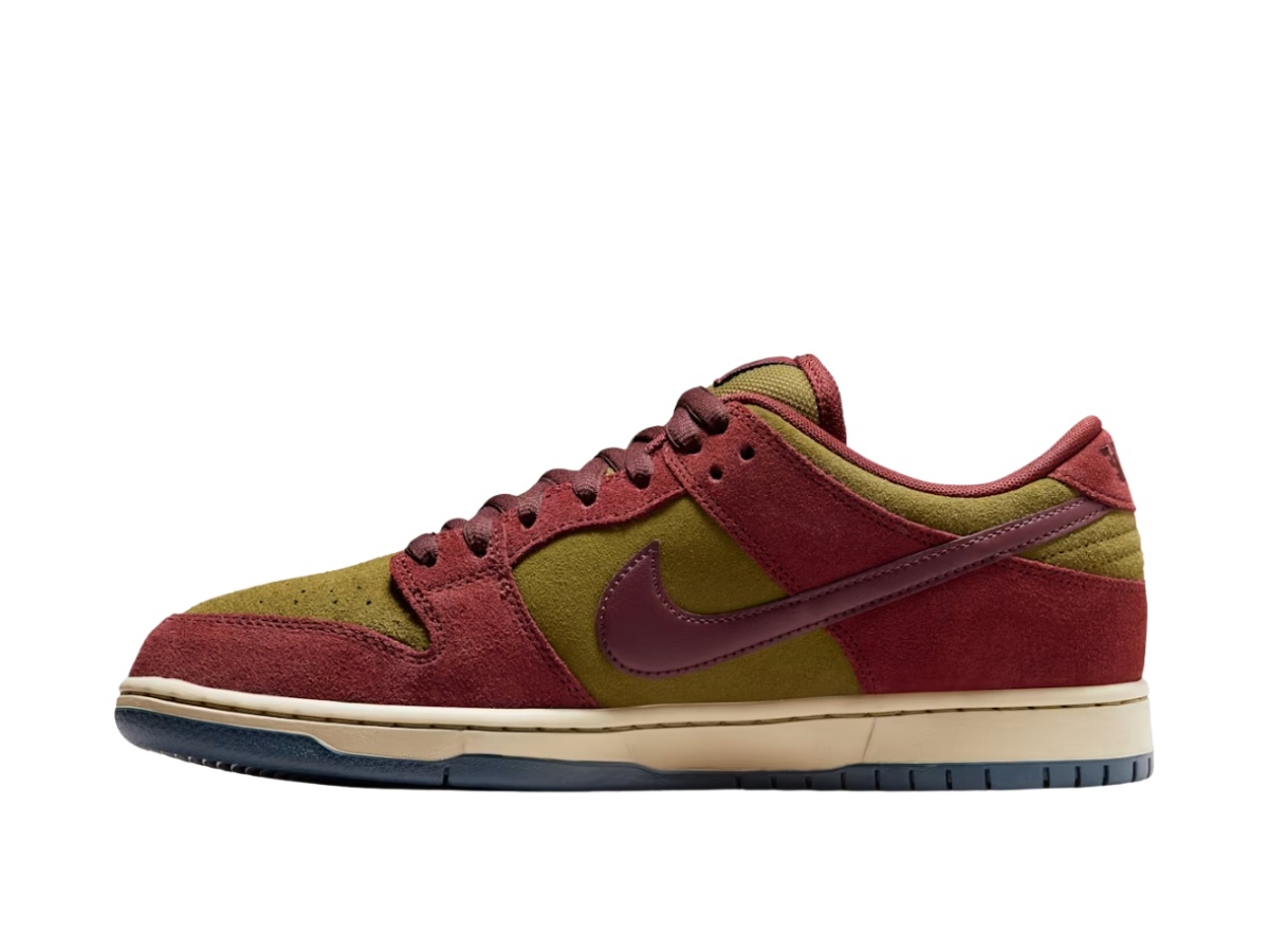 https://d2cva83hdk3bwc.cloudfront.net/hq1625-600-nike-sb-dunk-low-pro-dark-team-red-and-olive-flak-1.jpg