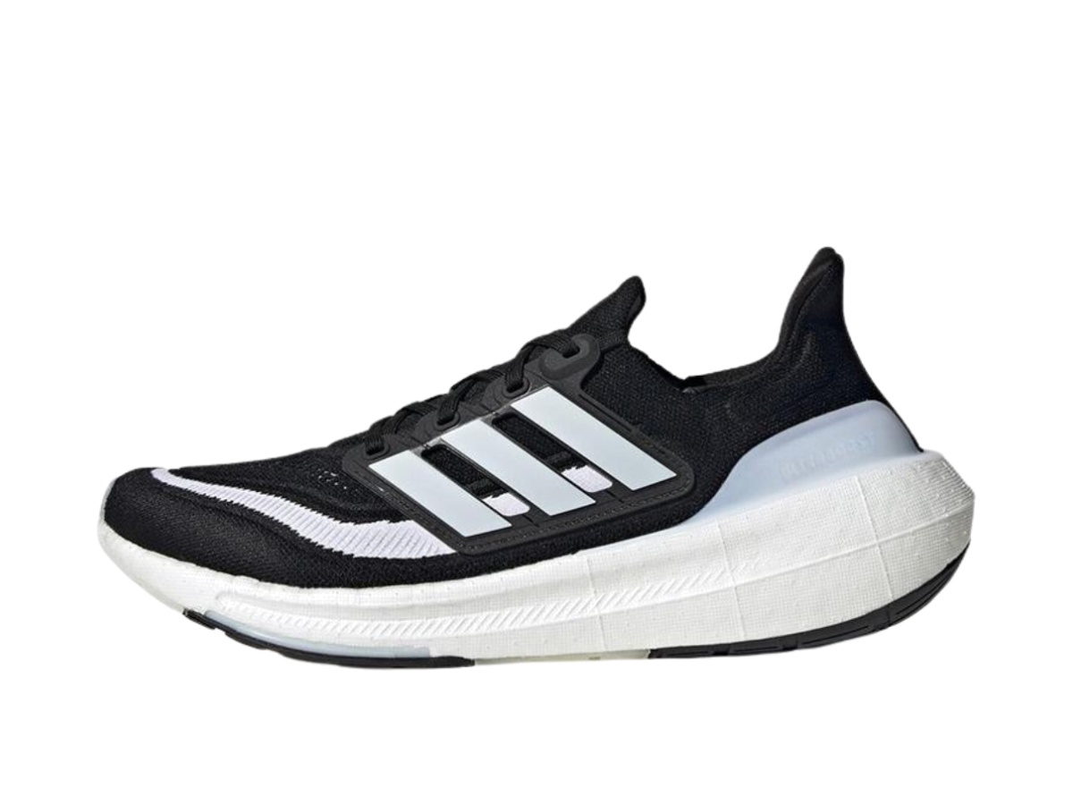 https://d2cva83hdk3bwc.cloudfront.net/hq6340-adidas-ultraboost-light-black-white-2.jpg