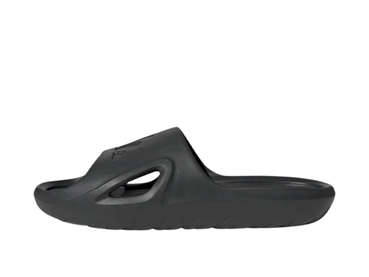https://d2cva83hdk3bwc.cloudfront.net/hq9915-adidas-adicane-slides-carbon-core-black-2.jpg