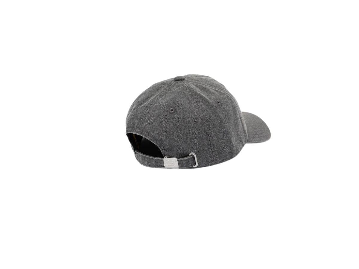 https://d2cva83hdk3bwc.cloudfront.net/human-made-6-panel-cap-1-black-2.jpg