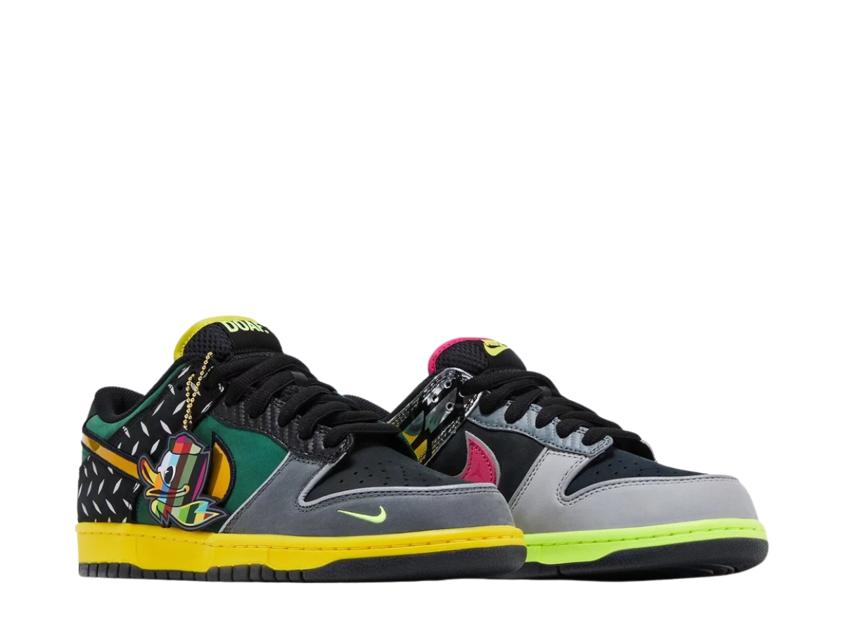 https://d2cva83hdk3bwc.cloudfront.net/hv1454-001-nike-dunk-low-what-the-duck-home-university-of-oregon-pe-3.jpg