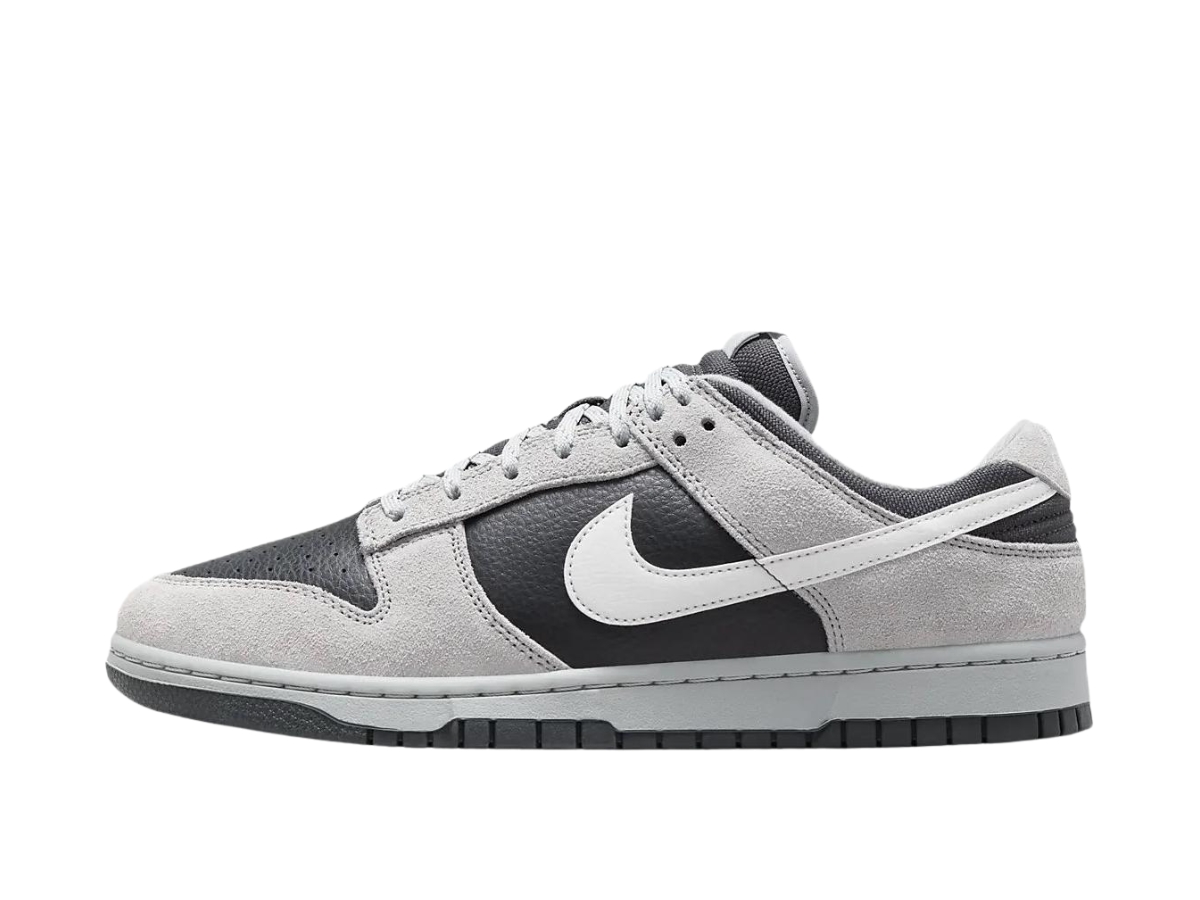 https://d2cva83hdk3bwc.cloudfront.net/hv2532-001-nike-dunk-low-light-smoke-grey-anthracite-2.jpg