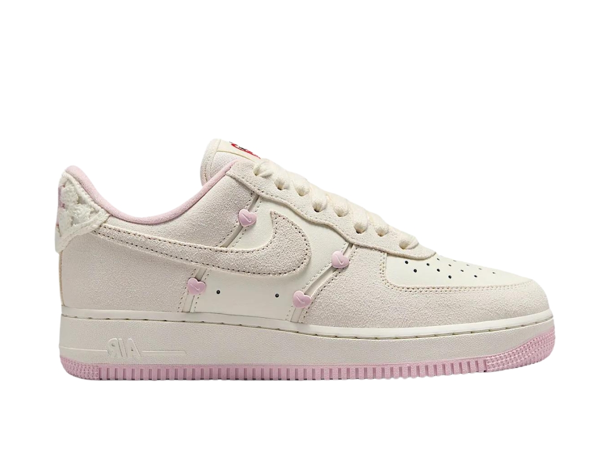 https://d2cva83hdk3bwc.cloudfront.net/hv5992-111-nike-air-force-1-low-valentine-s-day-2025-women-s-1.jpg