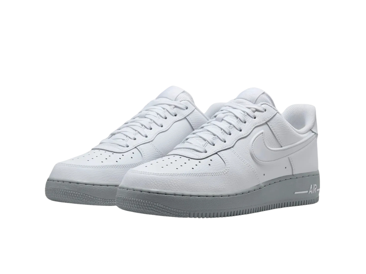 https://d2cva83hdk3bwc.cloudfront.net/hv6418-100-nike-air-force-1-low-white-3.jpg