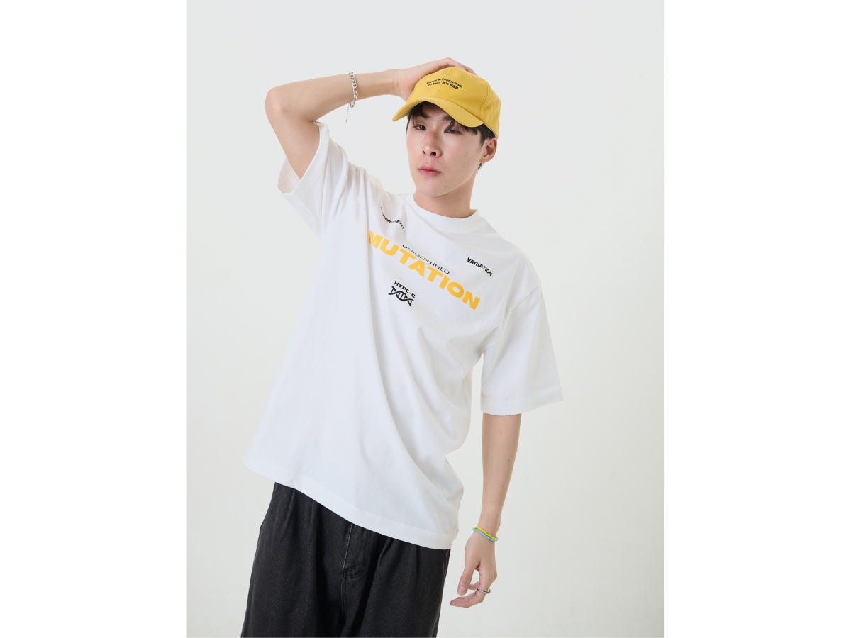 https://d2cva83hdk3bwc.cloudfront.net/hype-it-mutation-oversized-t-shirts-white-9.jpg