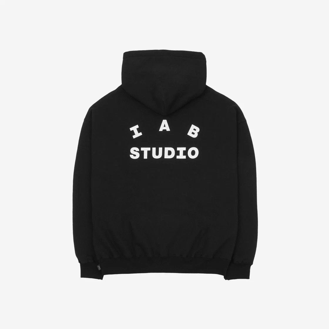 https://d2cva83hdk3bwc.cloudfront.net/iab-studio-hoodie-black-white-1.jpg