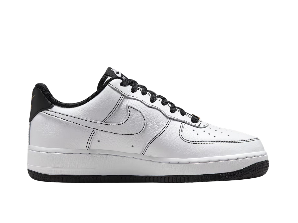 https://d2cva83hdk3bwc.cloudfront.net/ib6543-101-nike-air-force-1-low-white-black-women-s-1.jpg