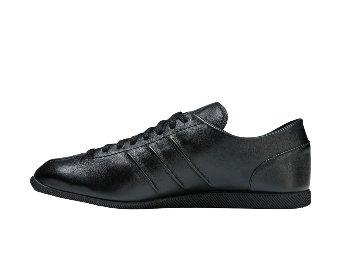 https://d2cva83hdk3bwc.cloudfront.net/ie1450-adidas-y-3-japan-black-2.jpg