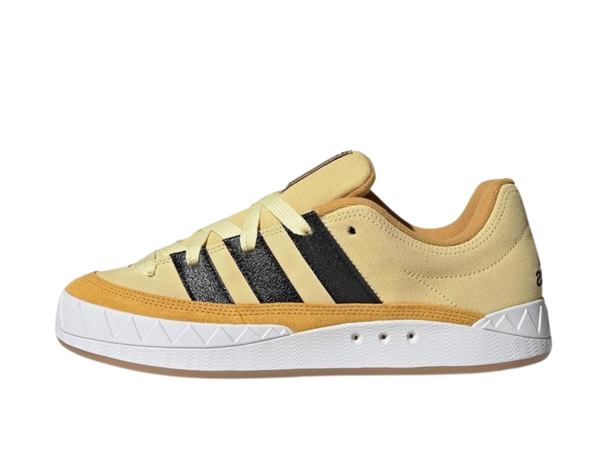 https://d2cva83hdk3bwc.cloudfront.net/if0513-adidas-adimatic-yellow-black-2.jpg
