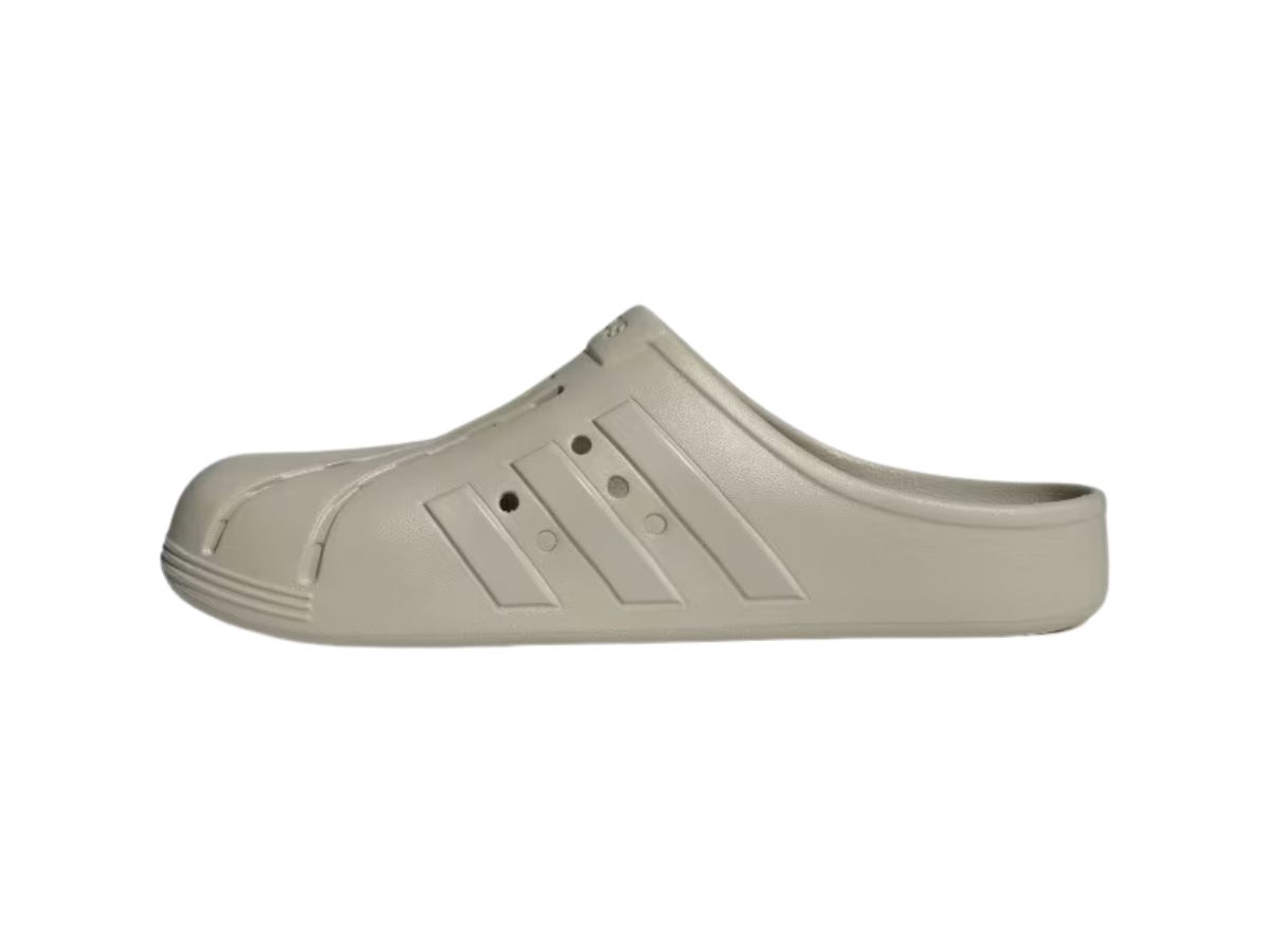 https://d2cva83hdk3bwc.cloudfront.net/if8653-adidas-adilette-clogs-putty-grey-2.jpg