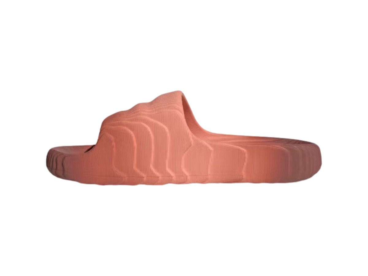 https://d2cva83hdk3bwc.cloudfront.net/ig7492-adidas-adilette-22-wonder-clay-2.jpg