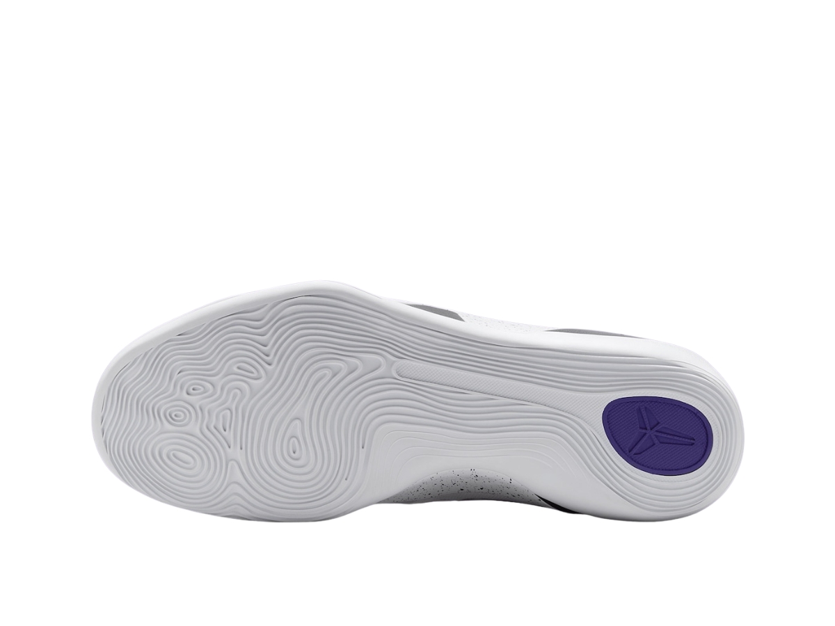 https://d2cva83hdk3bwc.cloudfront.net/ih1401-100-nike-kobe-9-em-low-protro-white-court-purple-4.jpg