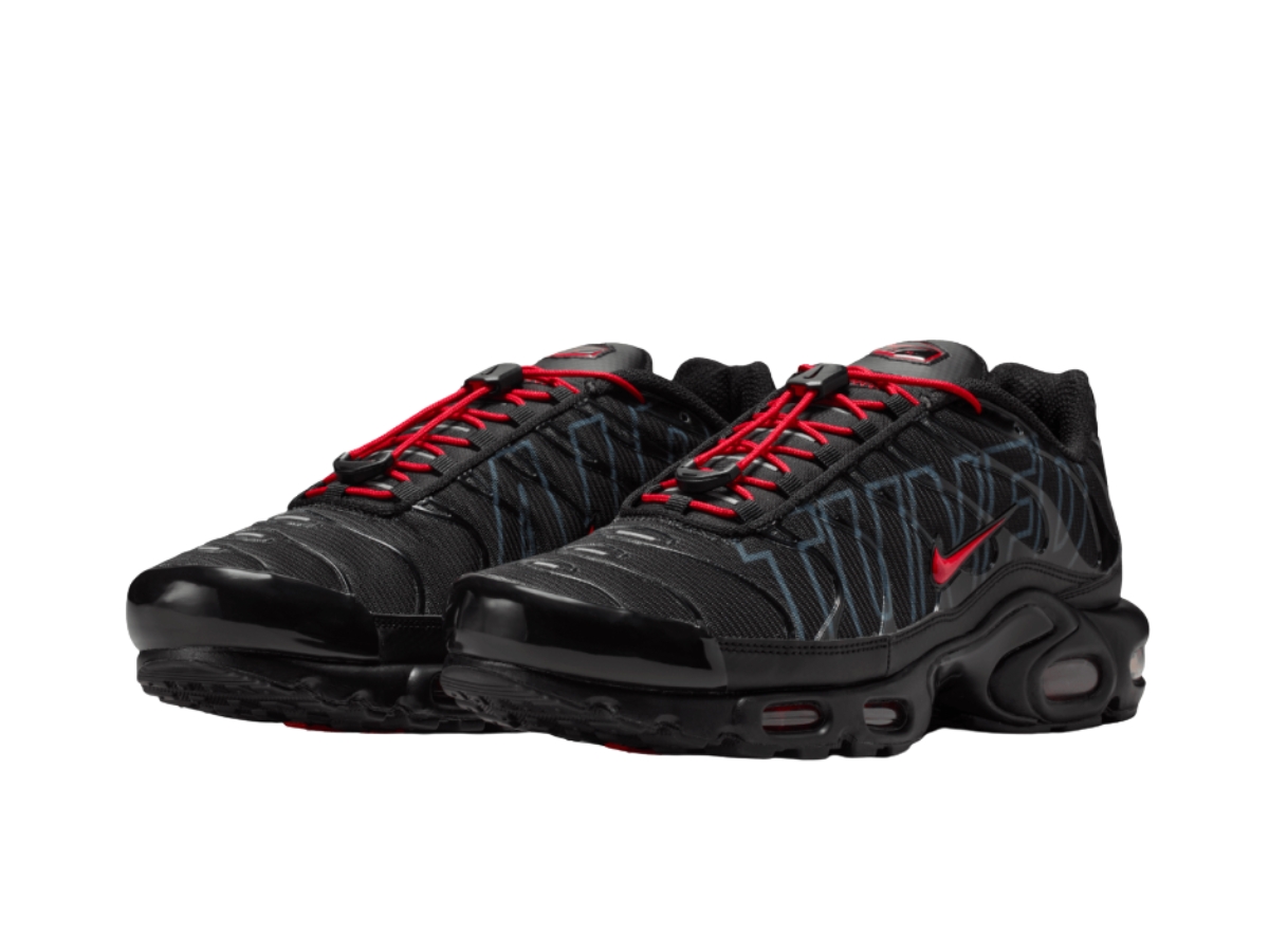https://d2cva83hdk3bwc.cloudfront.net/ih4459-001-nike-air-max-plus-tuned-air-2.jpg