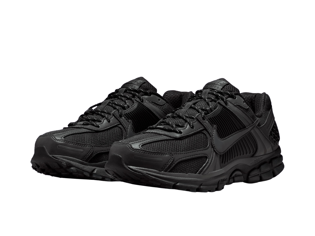 https://d2cva83hdk3bwc.cloudfront.net/im6597-001-nike-zoom-vomero-5-black-anthracite-light-lemon-twist-3.jpg
