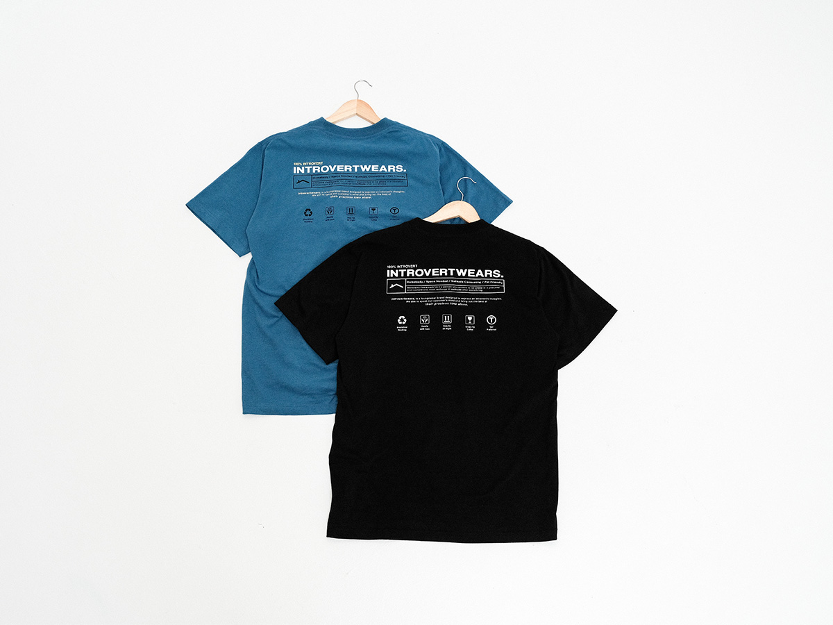https://d2cva83hdk3bwc.cloudfront.net/introvertwears_introvertwears-%7C-care-guide-tee--black--5.jpg