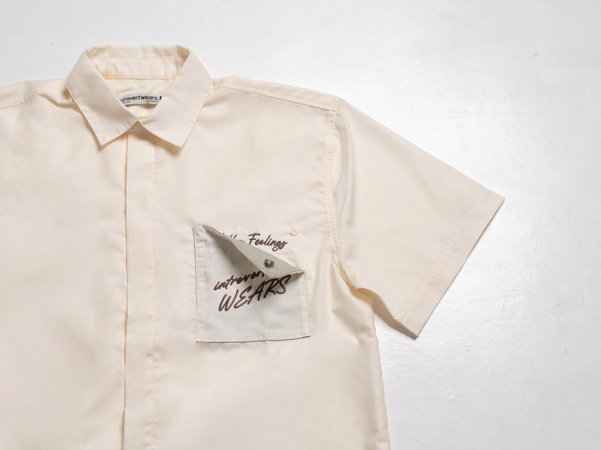 https://d2cva83hdk3bwc.cloudfront.net/introvertwears_introvertwears-%7C-hidden-feelings-shirt--beige--3.jpg