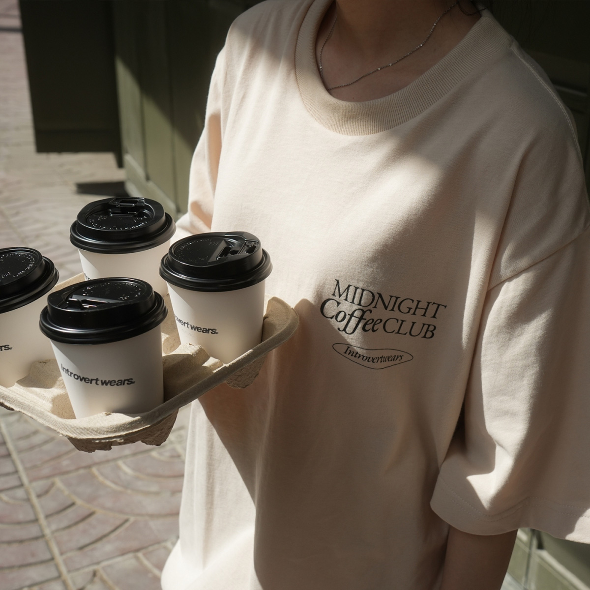 https://d2cva83hdk3bwc.cloudfront.net/introvertwears_introvertwears-%7C-midnight-coffee-club--beige--3.jpg