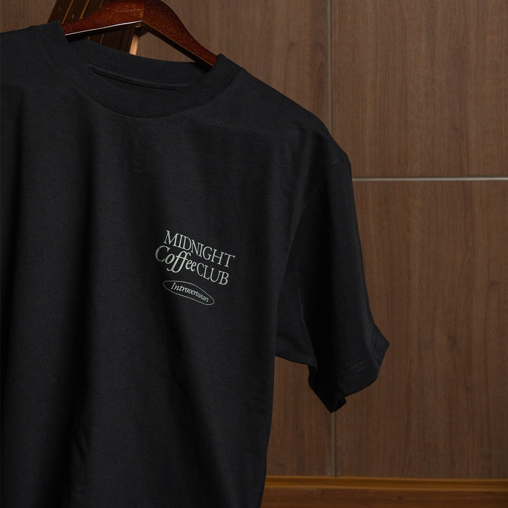 https://d2cva83hdk3bwc.cloudfront.net/introvertwears_introvertwears-%7C-midnight-coffee-club--black--3.jpg