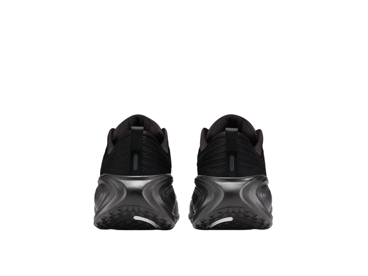 https://d2cva83hdk3bwc.cloudfront.net/io4482-002-nike-vomero-plus-black-5.jpg