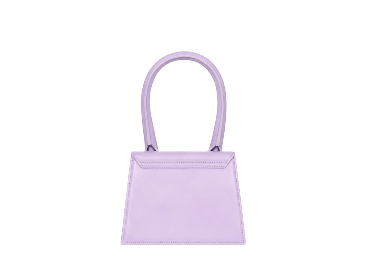 https://d2cva83hdk3bwc.cloudfront.net/jacquemus-le-chiquito-moyen-in-smooth-leather-with-gold-metal-hardware-lilac-2.jpg